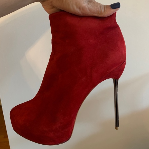 ALDO Red Suede Pinheel Ankle Booties - Picture 3 of 5
